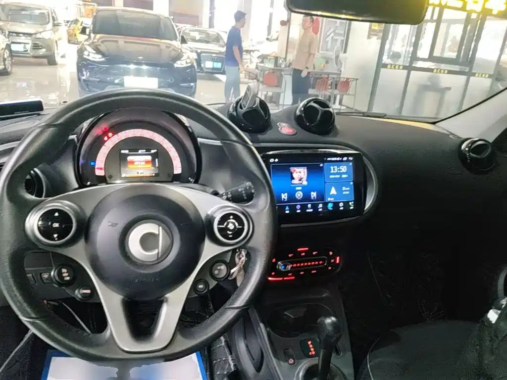 smart Smart Forfour — миниатюра 10
