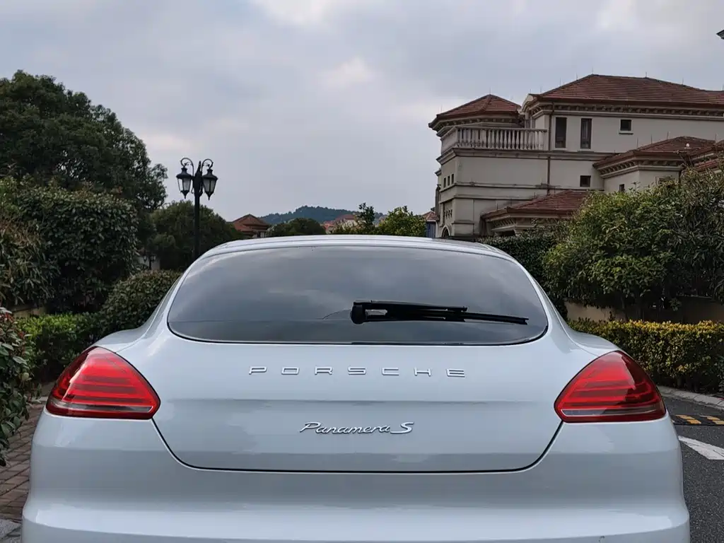 Porsche Panamera 2014 Panamera S Executive 3.0T