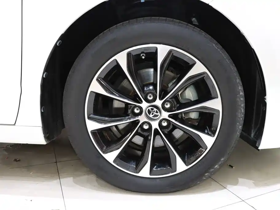 Toyota Avalon — миниатюра 20