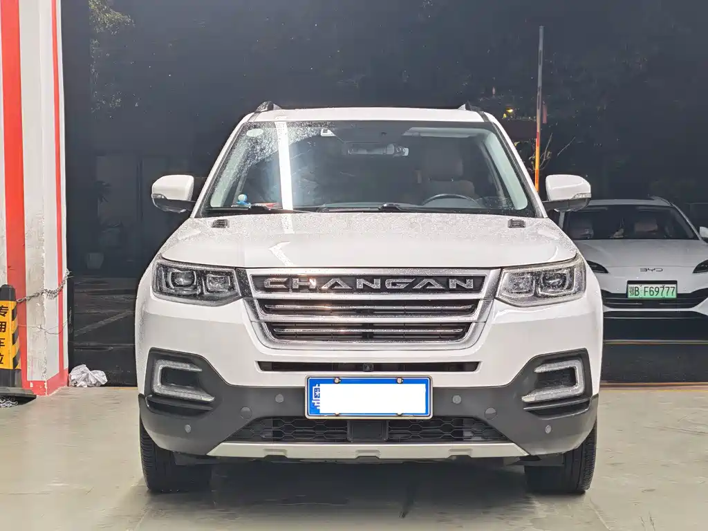 Changan CS95 — миниатюра 2