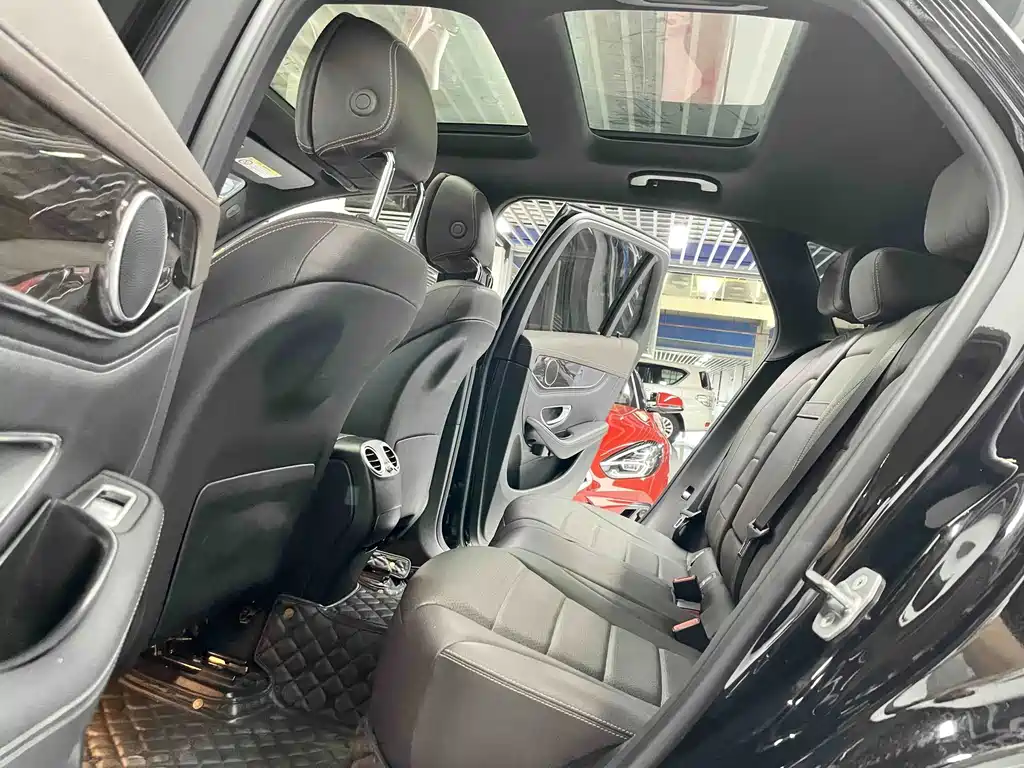 Mercedes-Benz GLC — миниатюра 7