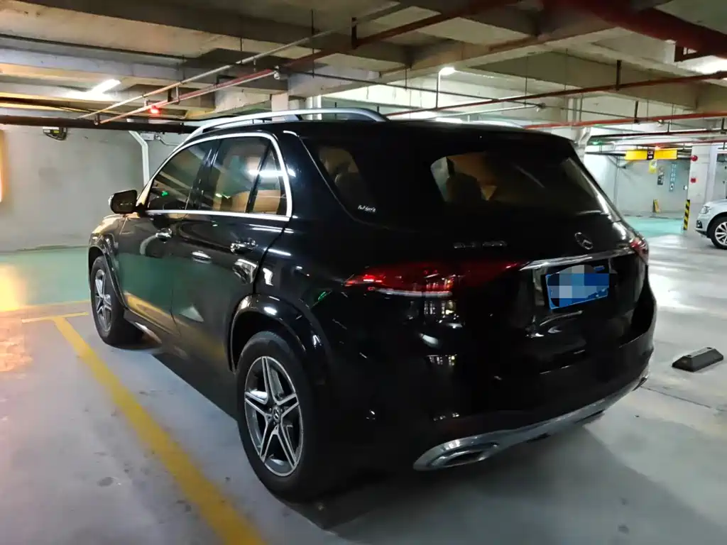 Mercedes-Benz GLE (Import) — миниатюра 5