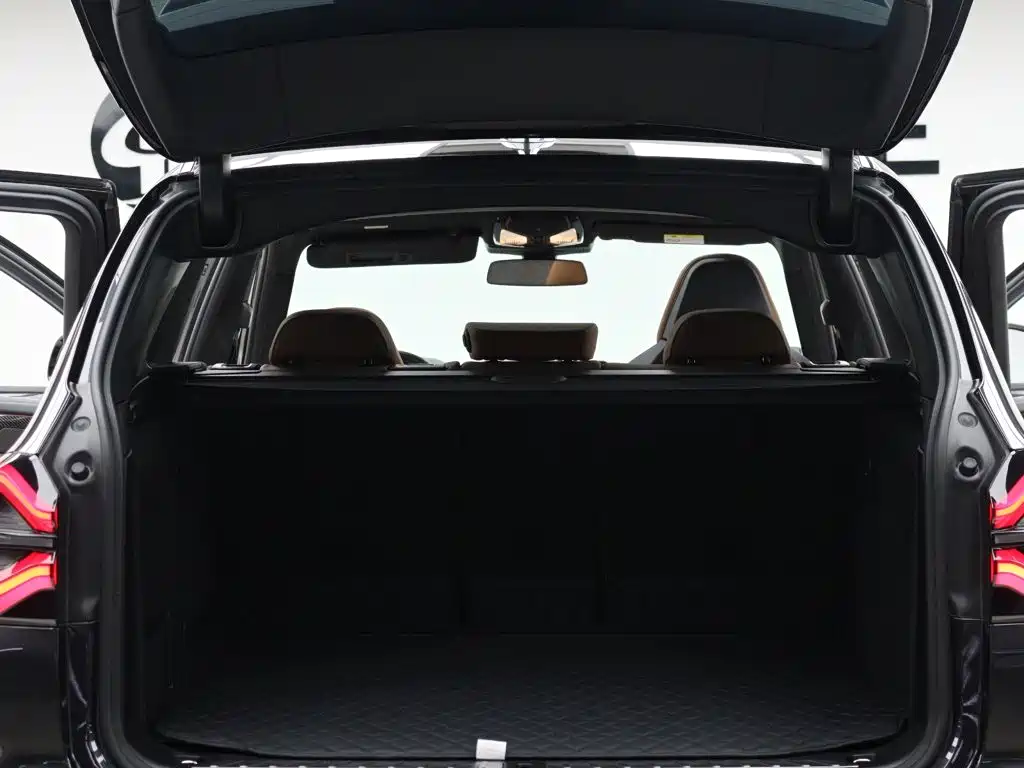 BMW X3 M40i — миниатюра 10