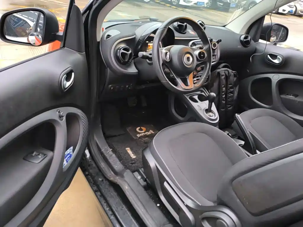 smart Smart Fortwo — миниатюра 16