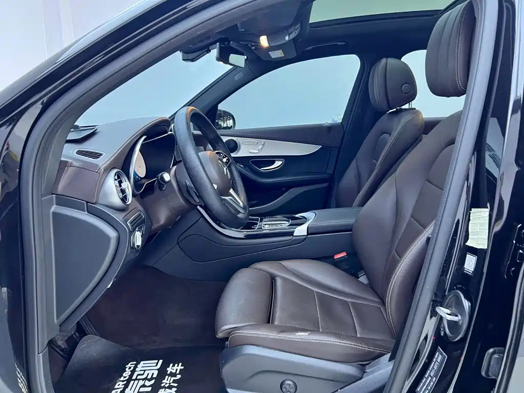Mercedes-Benz GLC — миниатюра 14
