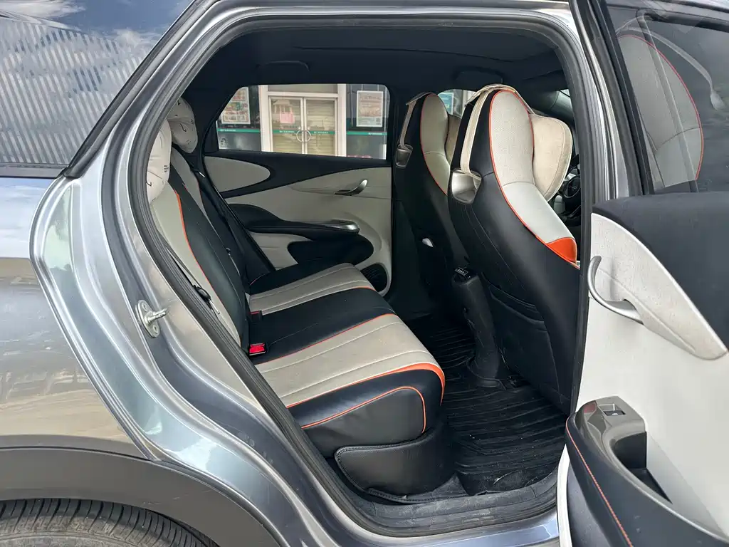 BYD Dolphin — миниатюра 5