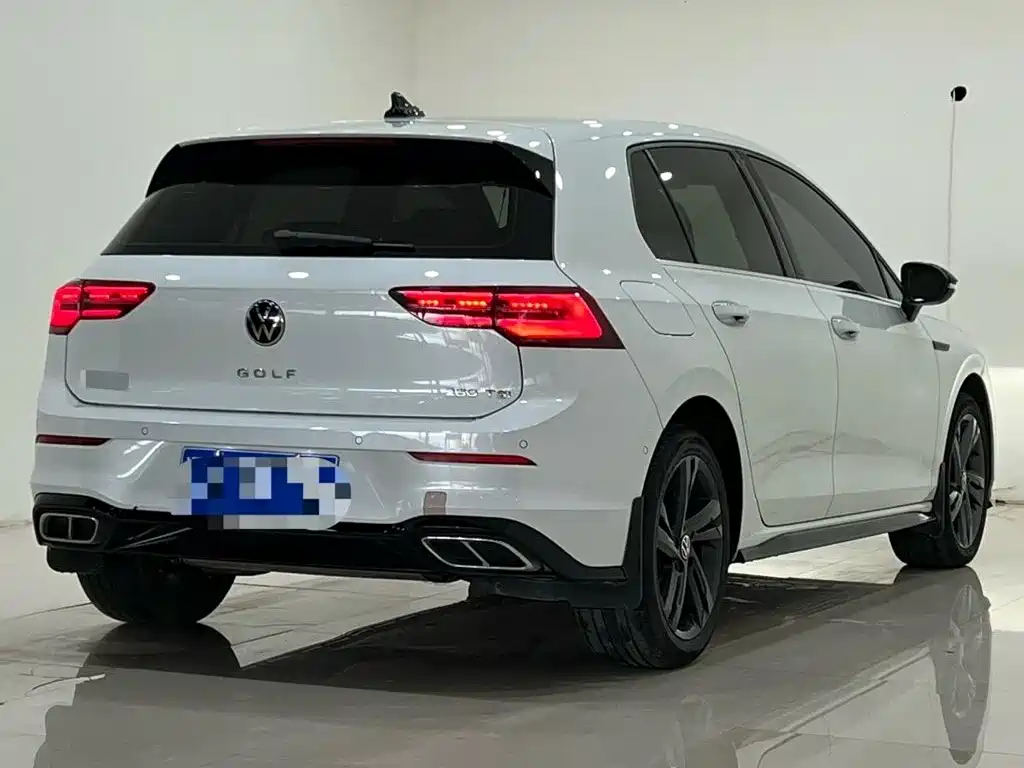 Volkswagen Golf — миниатюра 10