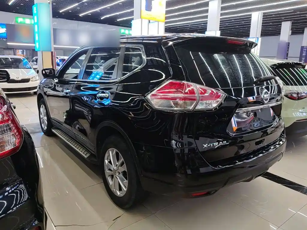 Nissan X-Trail — миниатюра 5