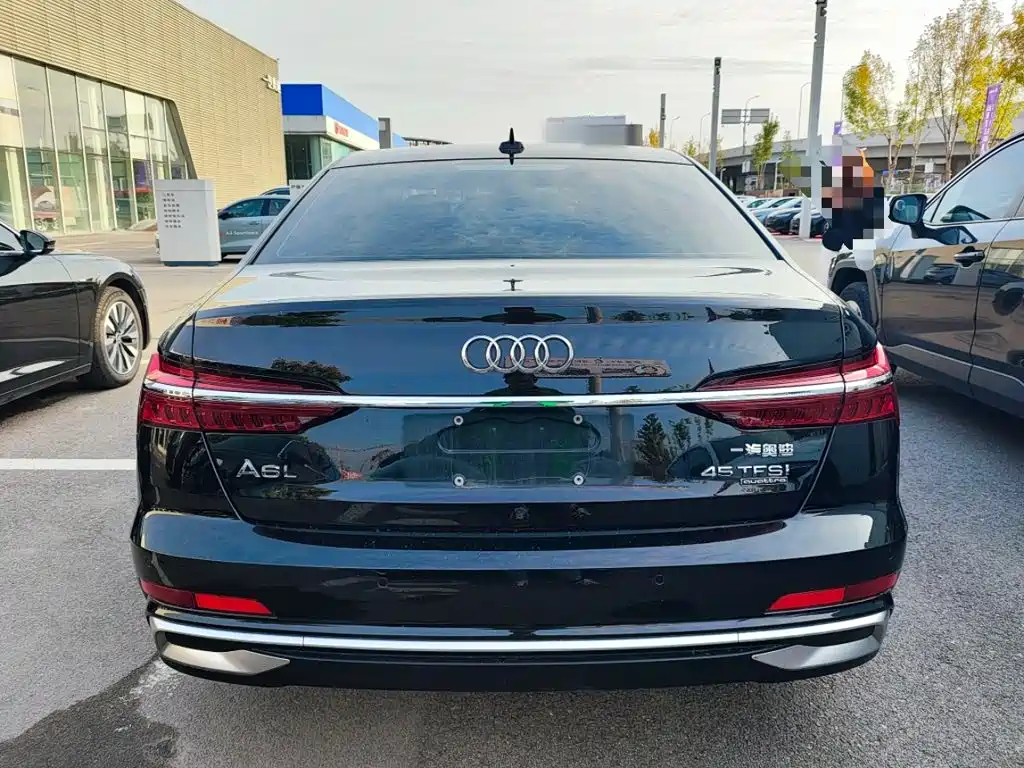 Audi A6L 2024 — фото 5