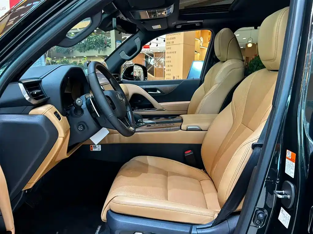 Lexus LX — миниатюра 8