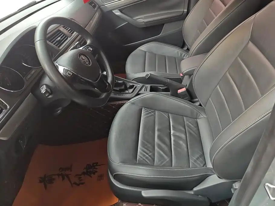 Volkswagen Lavida — миниатюра 9