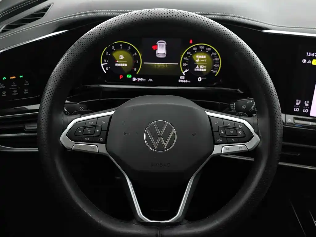 Volkswagen Viloran 2022 530TSI Flagship Pro 6 мест