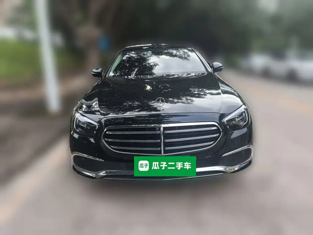 Mercedes-Benz E-Class — миниатюра 2
