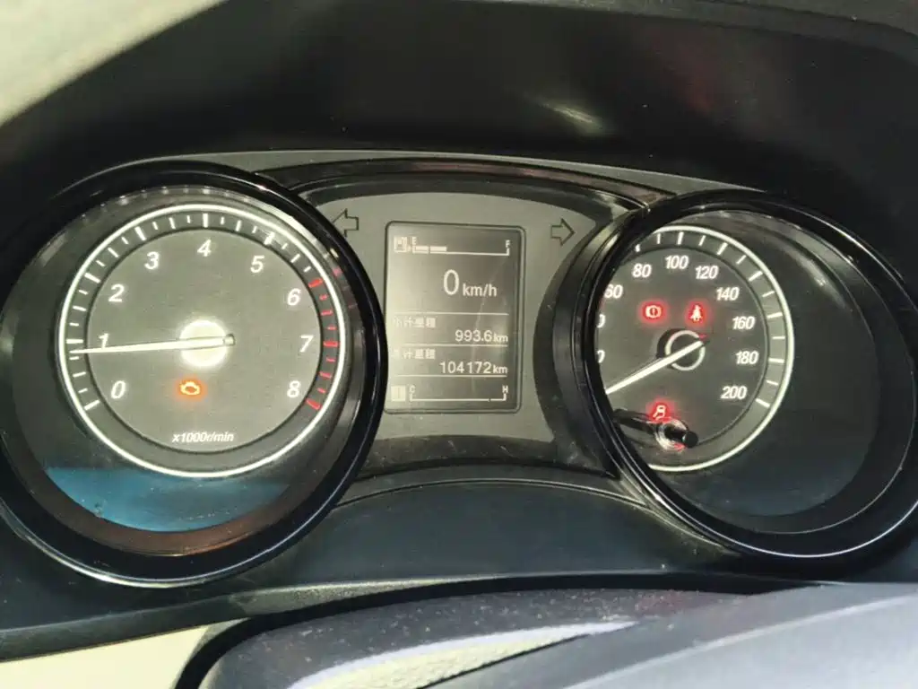 Wuling Hongguang PLUS — миниатюра 12