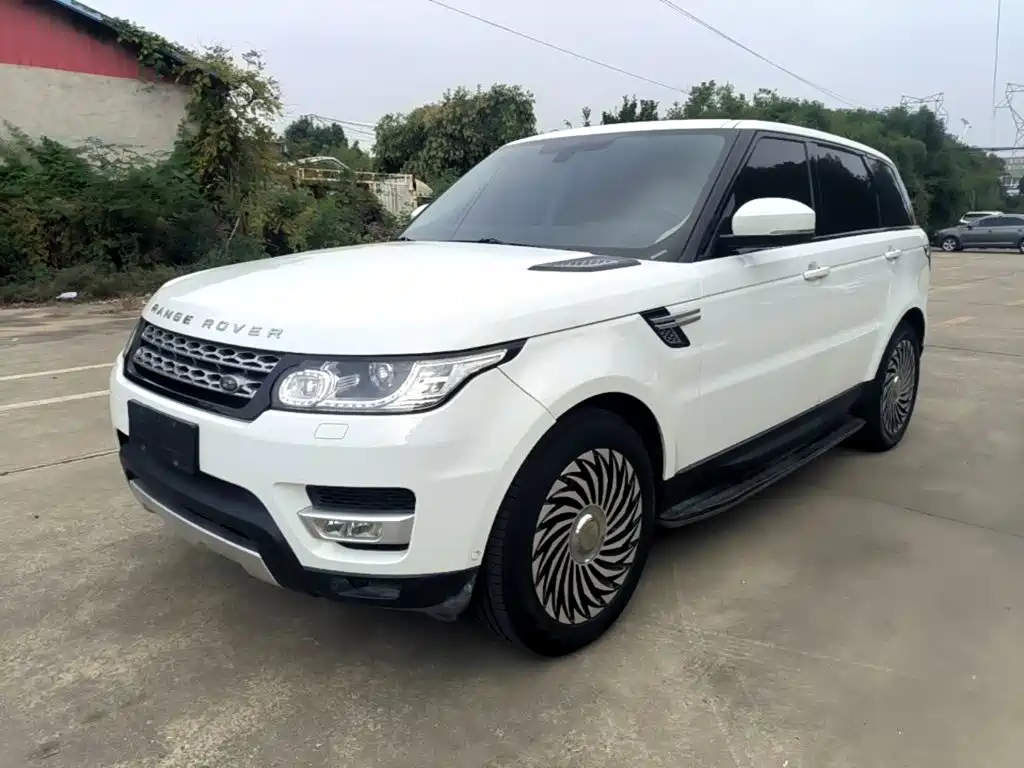 Land Rover Sport