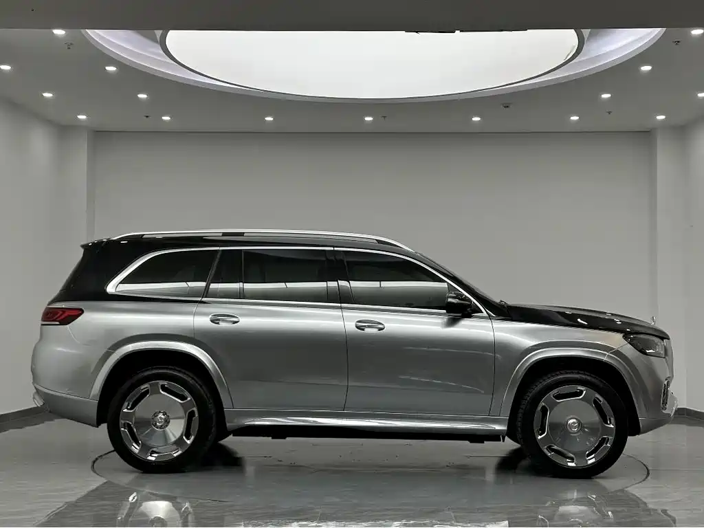 Mercedes-Benz GLS — миниатюра 4