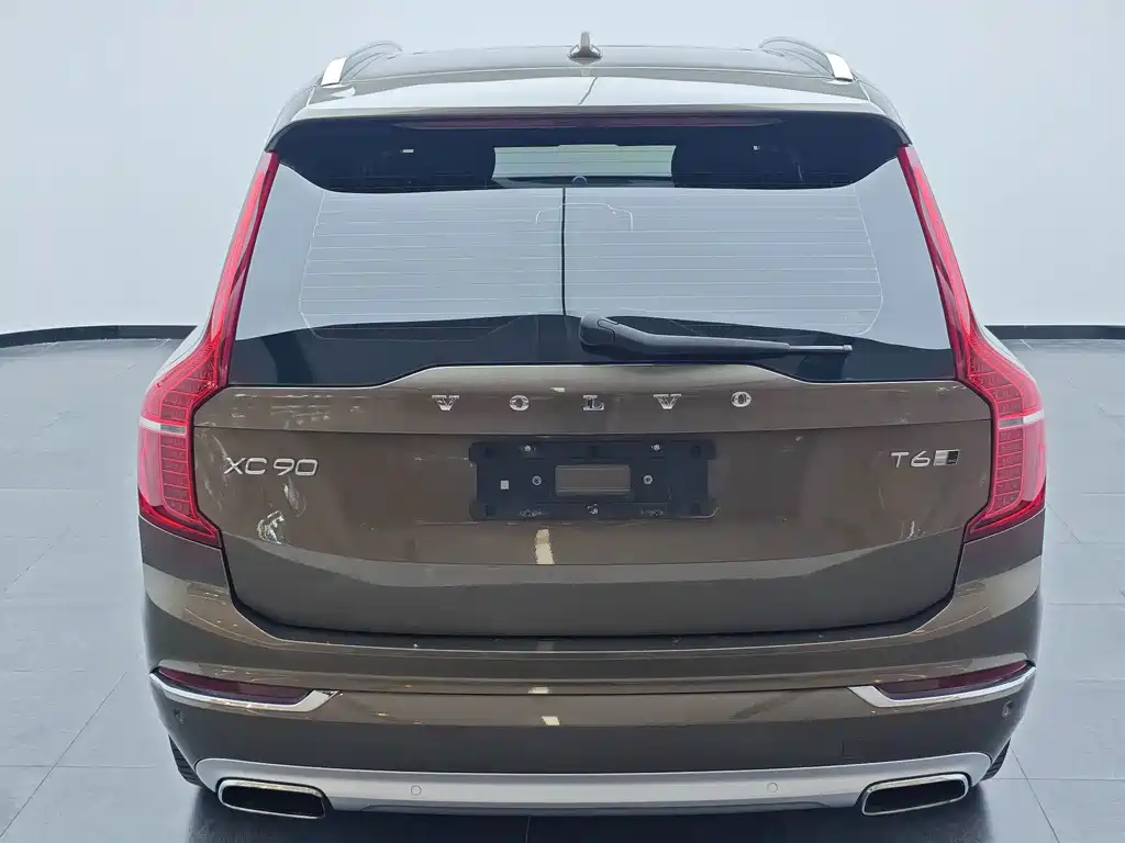 Volvo XC90 — миниатюра 5