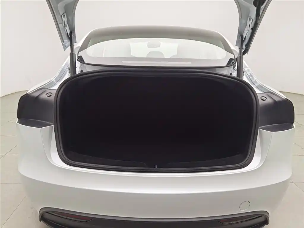 Tesla Model 3 — фотографии объявления, Фото 16