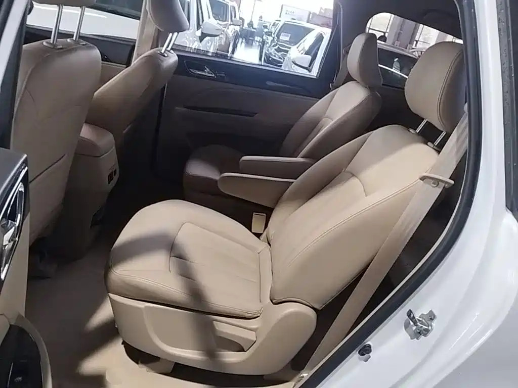 Baojun 730 — миниатюра 17