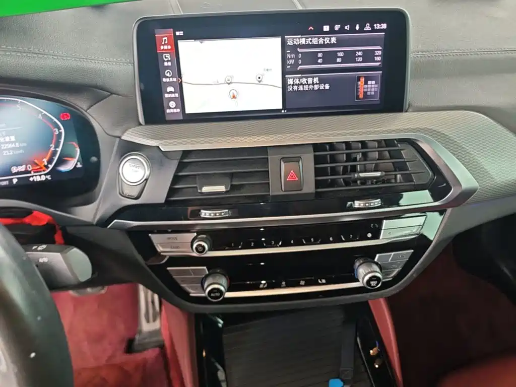 BMW X4 — миниатюра 13