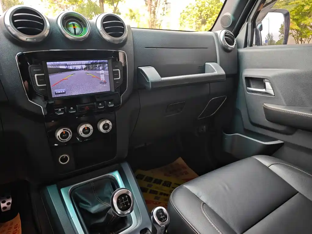 Beijing Off-Road BJ40 40L 2.0T Manual 4WD Premium Edition, фото 11