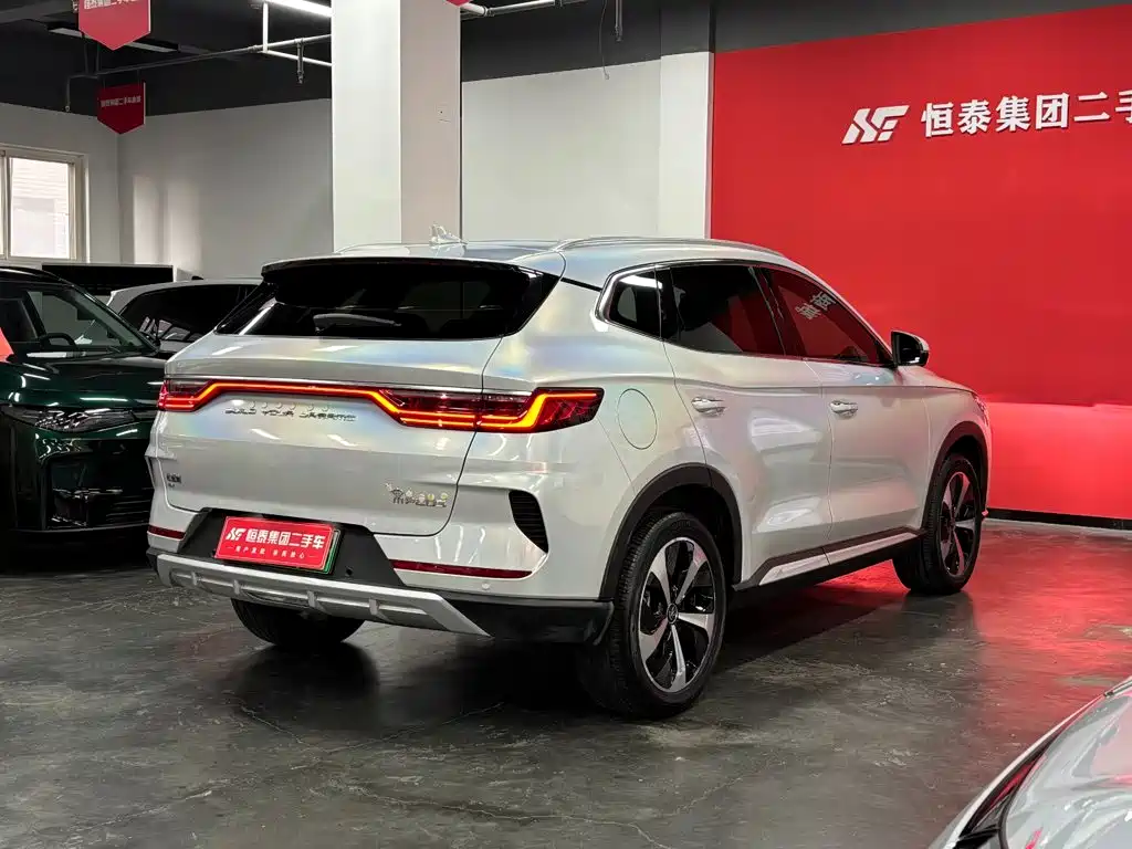 BYD PLUS New Energy — миниатюра 9