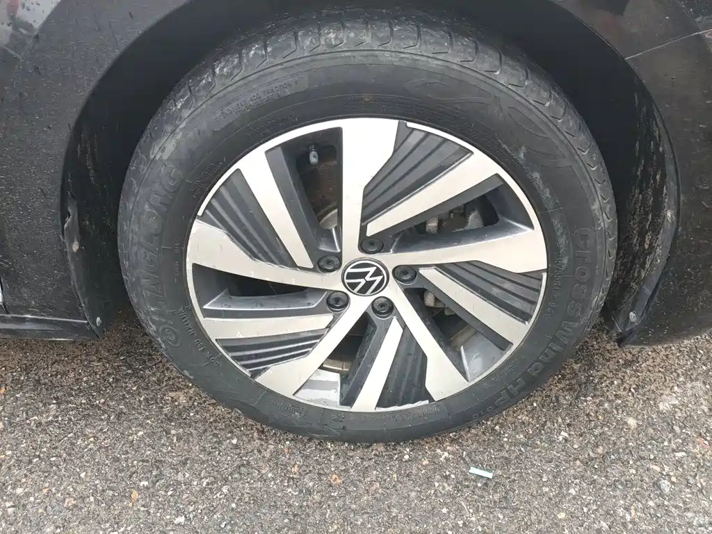 Volkswagen 帕萨特插电混动 — миниатюра 8