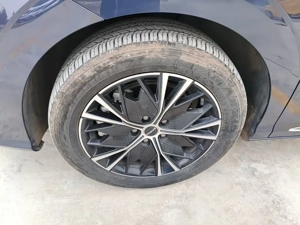 Roewe iMAX8 — миниатюра 23
