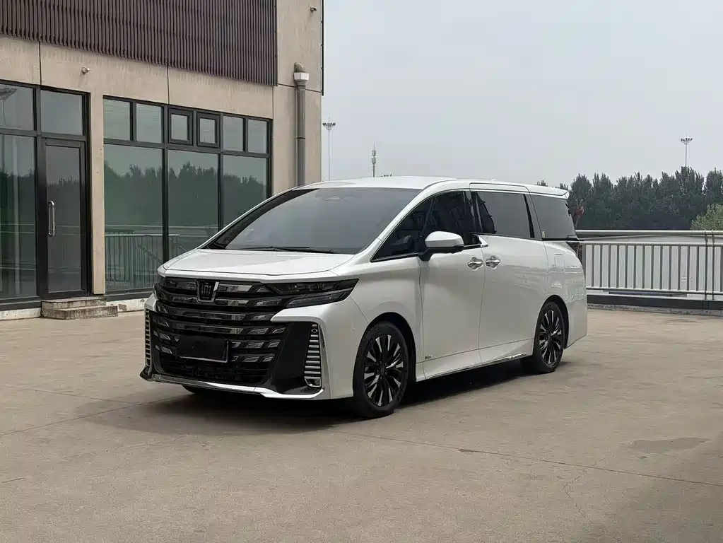 Toyota Vellfire 2023