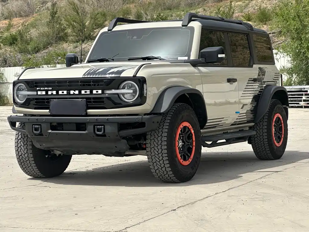 Купить Ford Bronco