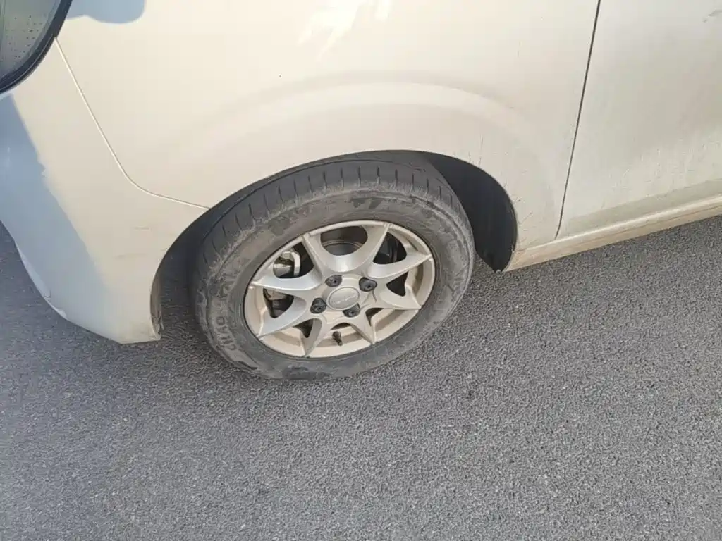 Roewe Clever — миниатюра 23
