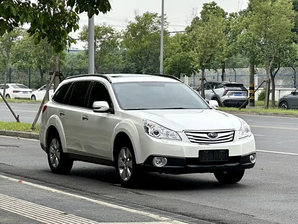 Subaru Outback — миниатюра 4