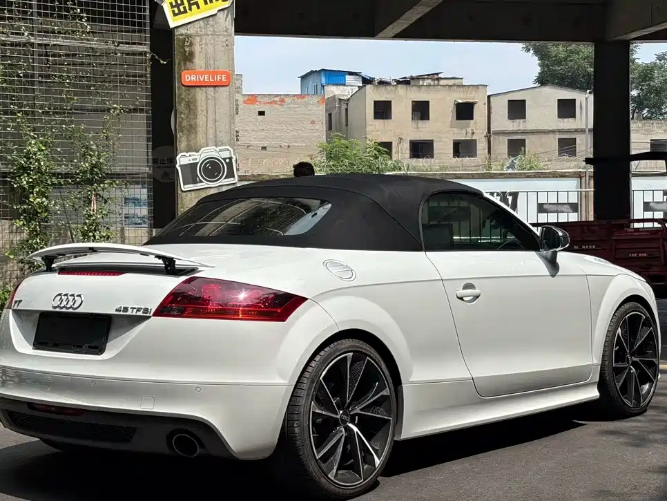 Audi TT — миниатюра 9