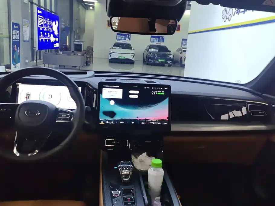 GAC Motor Trumpchi ES9 — миниатюра 13