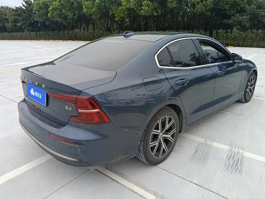 Volvo S60 — миниатюра 3