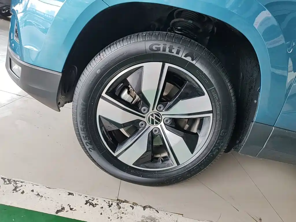 Volkswagen Tharu — миниатюра 23