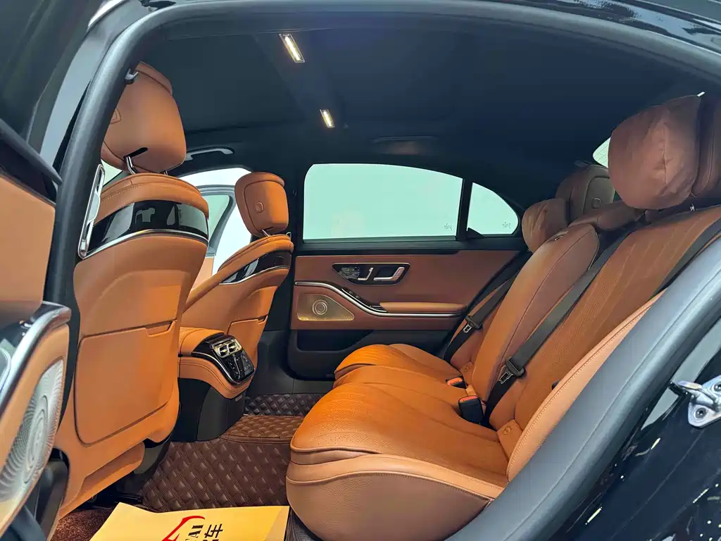 Mercedes-Benz S-Class 2022 — фото 15