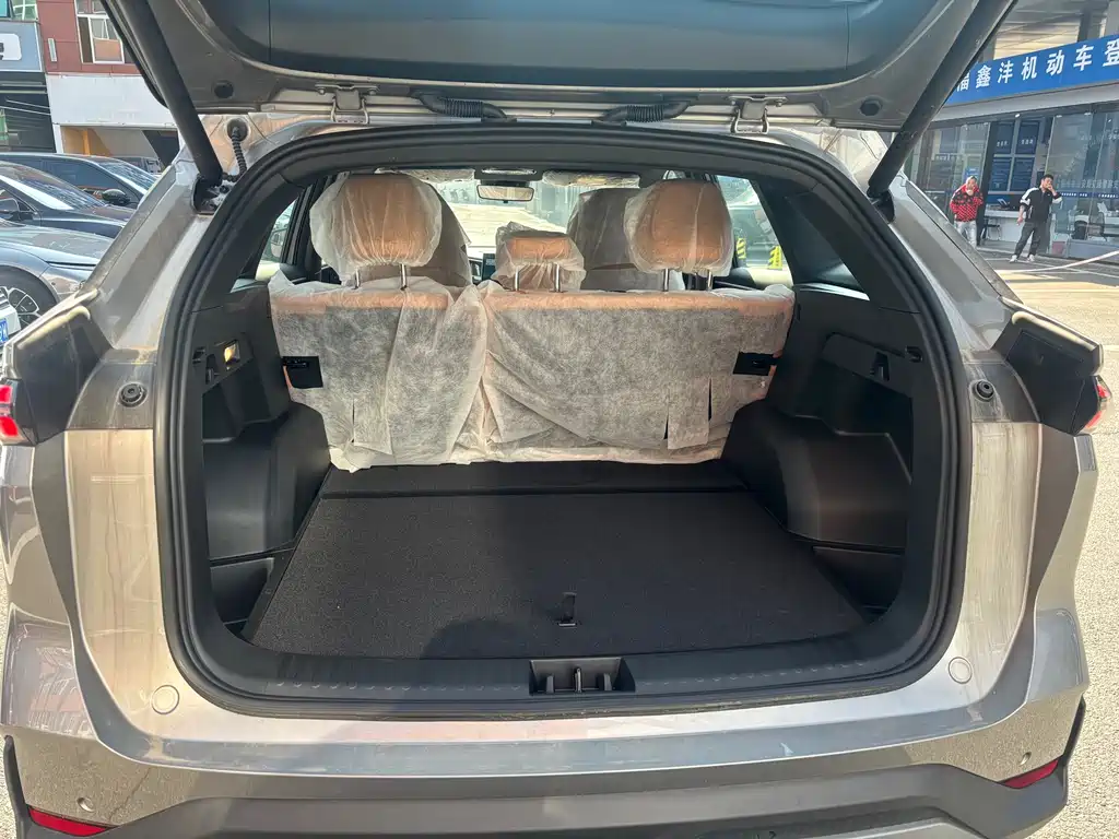 GEELY GALAXY GALAXY L7