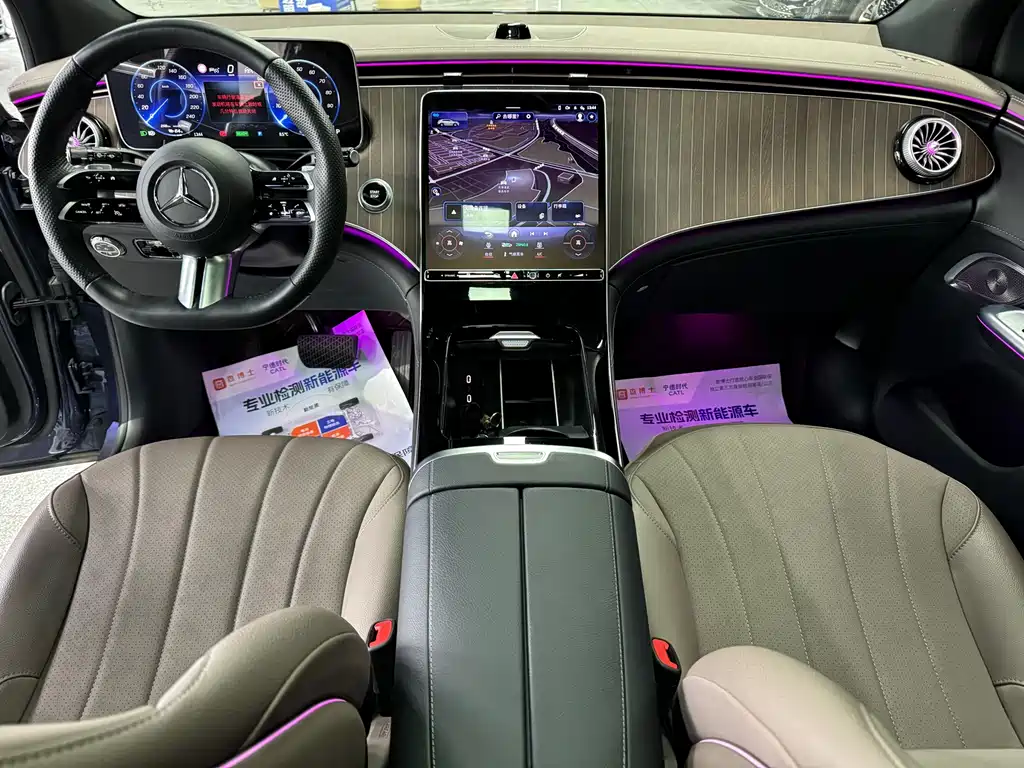 MERCEDES-BENZ EQE SUV