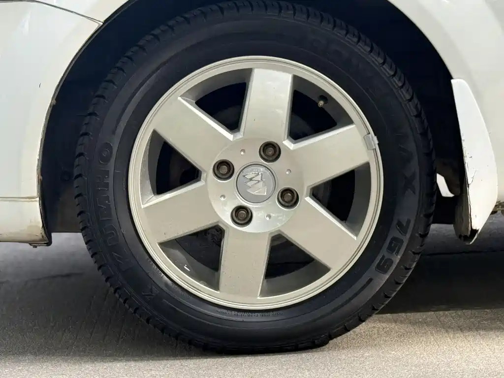 Buick Excelle 2005 1.8 AT Comfort