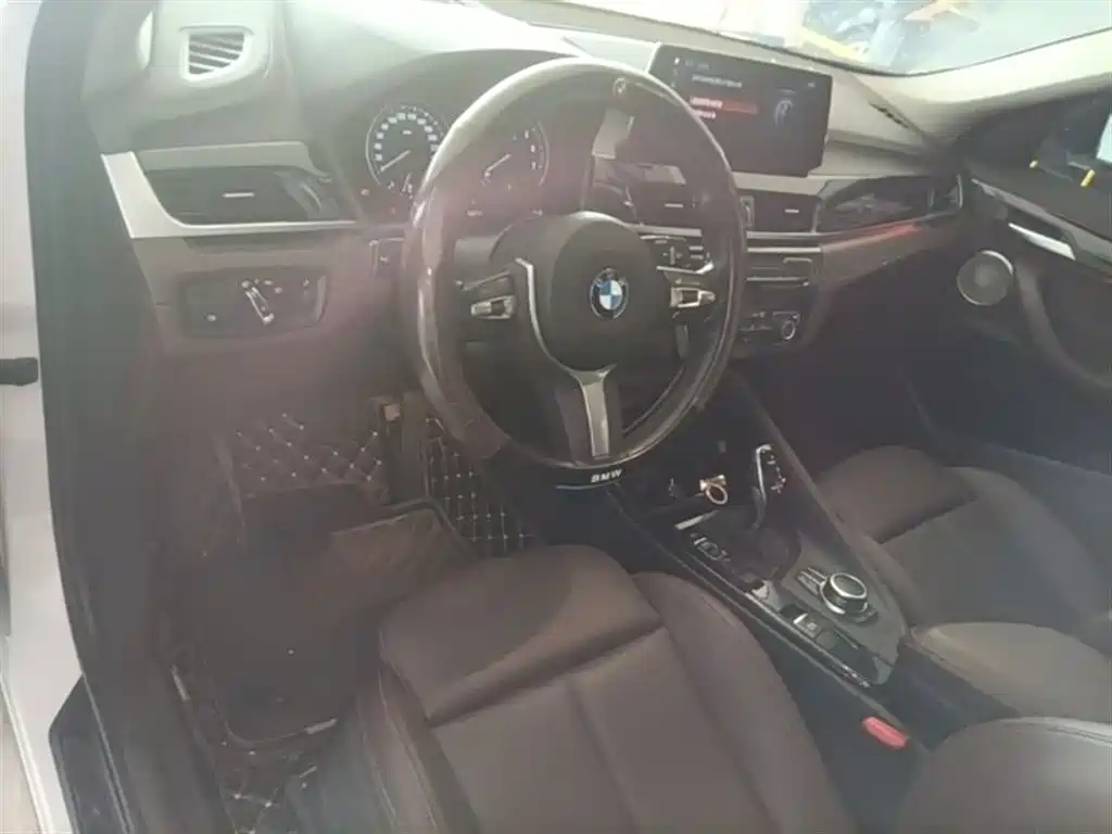 BMW X2 2022 sDrive25i M Sport