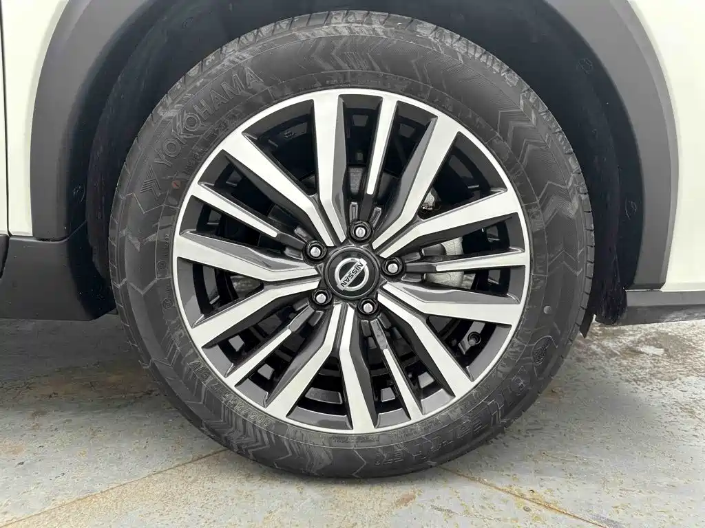 Nissan Kicks — миниатюра 8