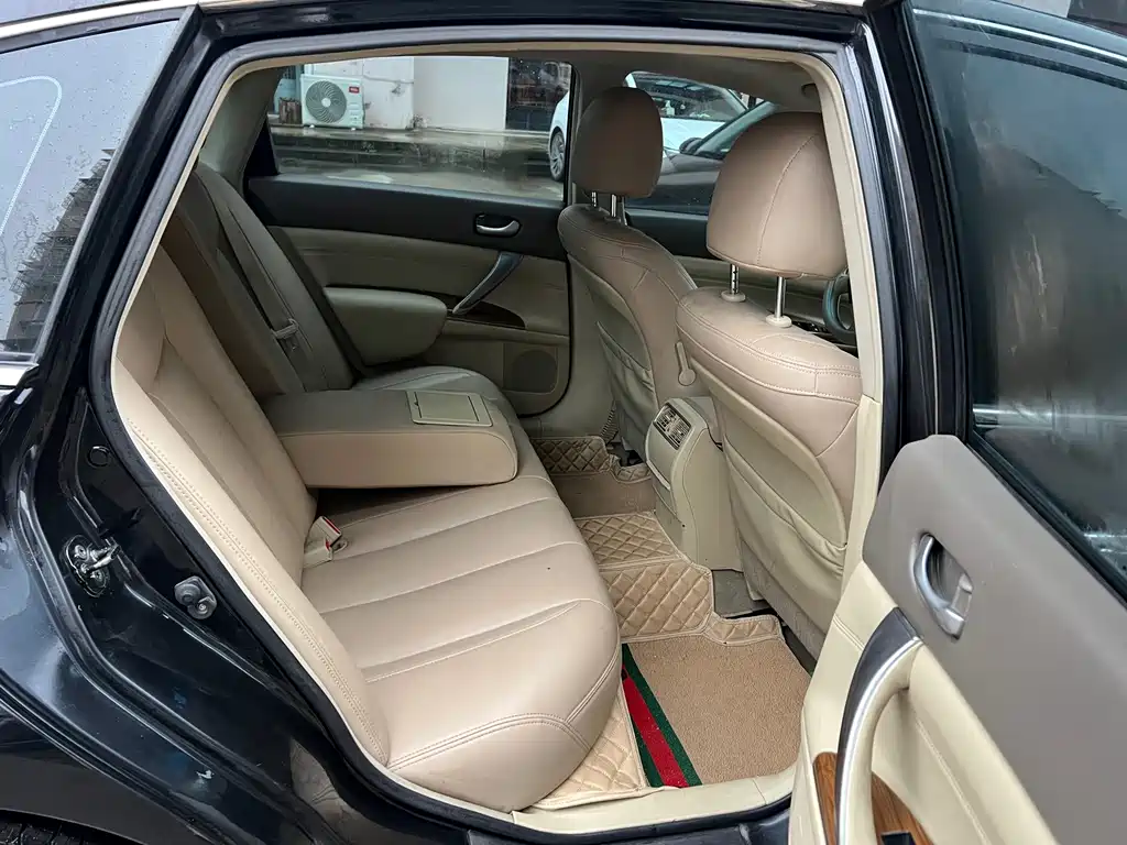 Nissan Teana — миниатюра 5