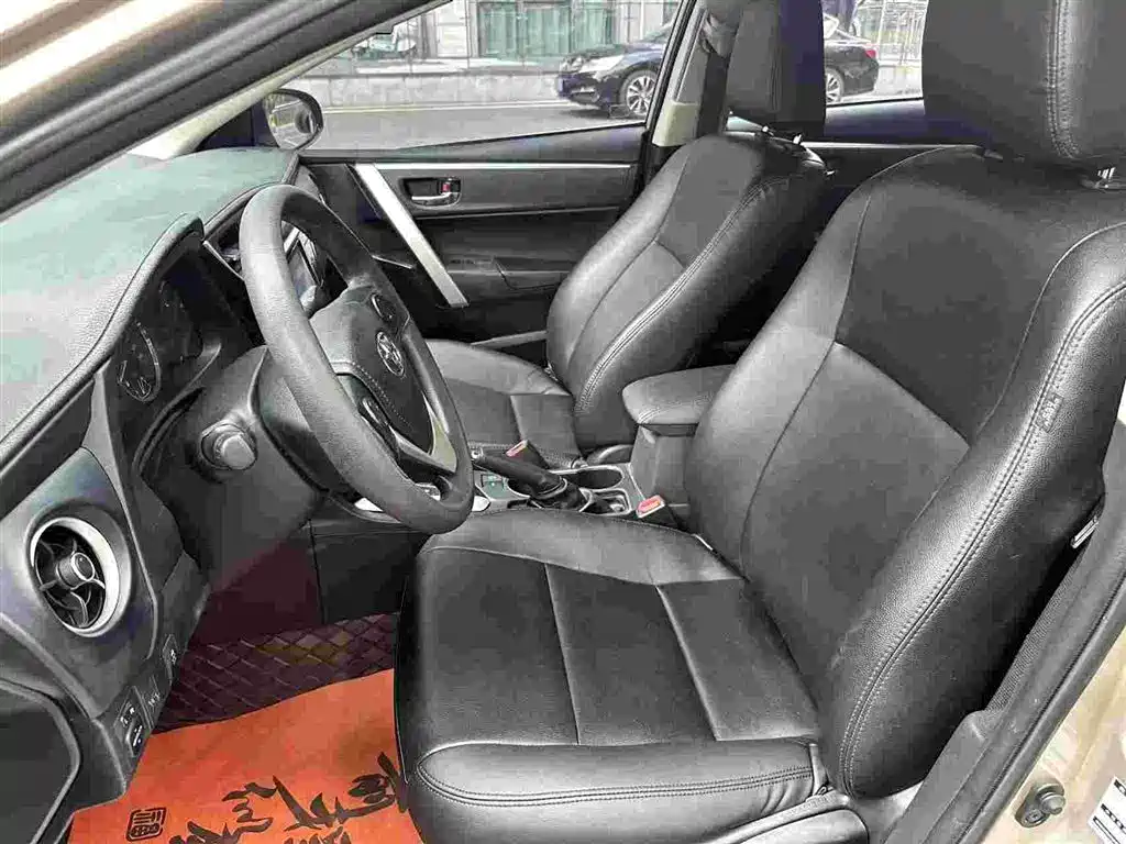 Toyota Corolla - фото 5