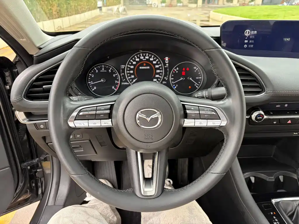 Mazda 3 Axela — миниатюра 13