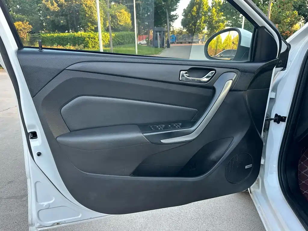 Chery Arrizo 5 — миниатюра 7