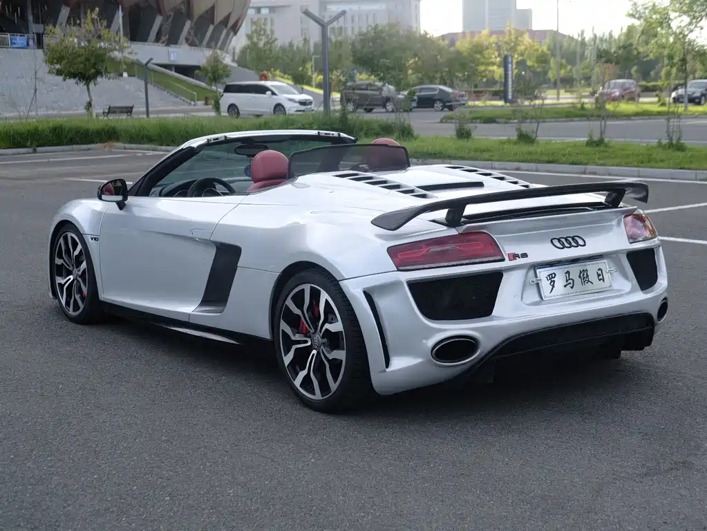 Audi R8 — миниатюра 6