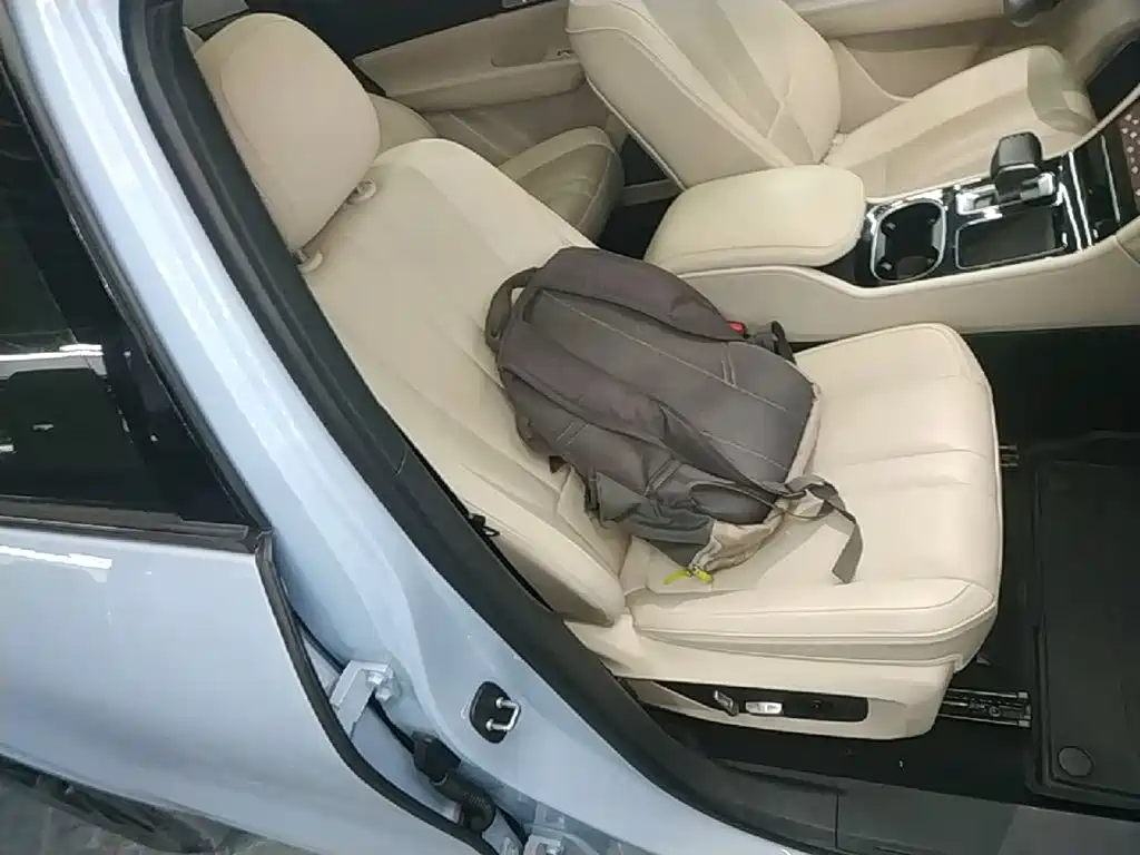 Li Auto Li ONE — миниатюра 25