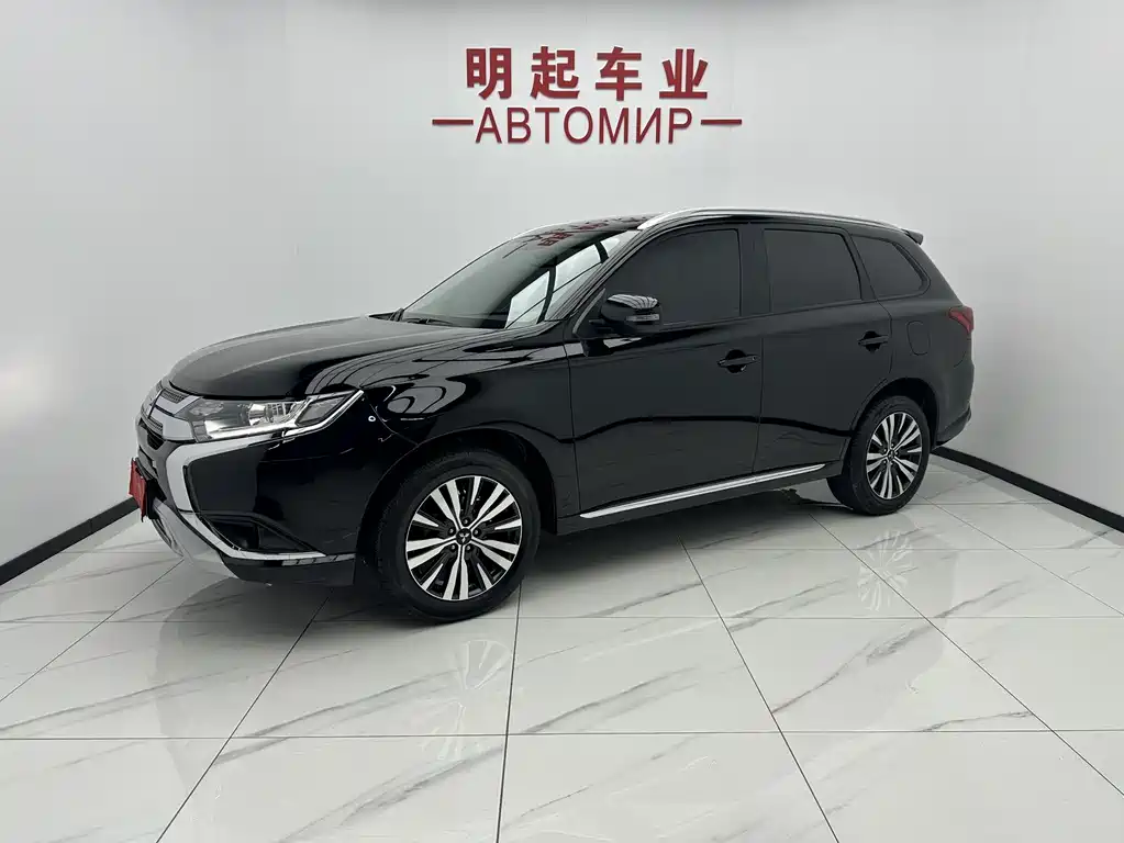 Mitsubishi Outlander 2022