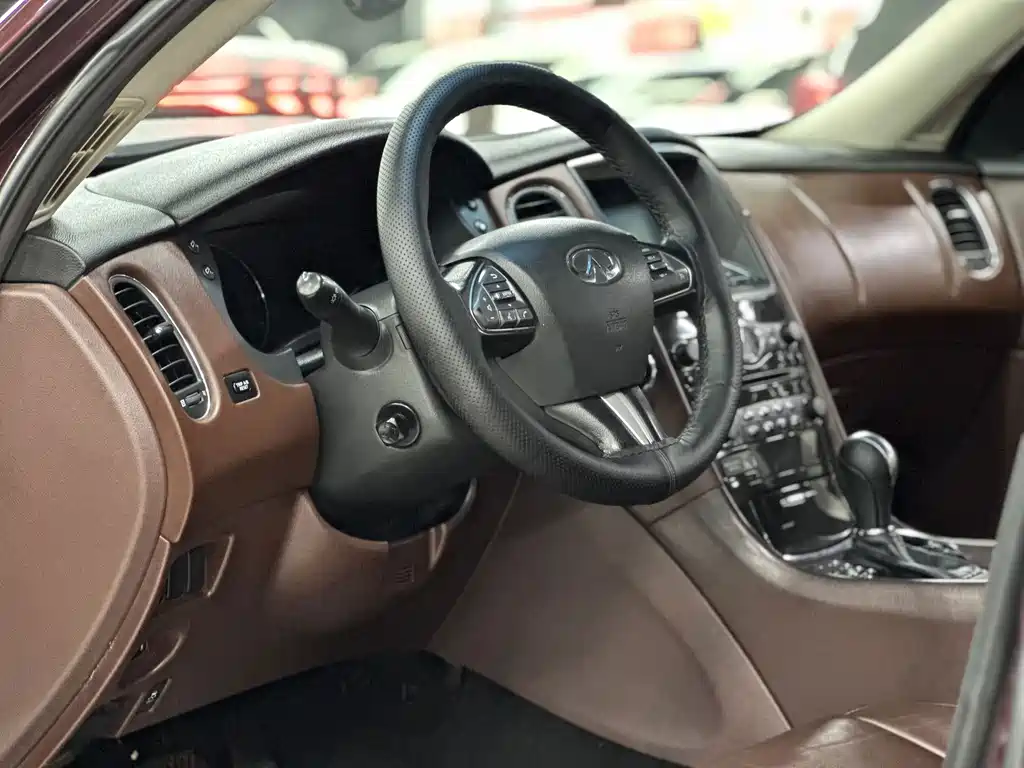 Infiniti QX50 — миниатюра 30